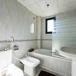 Daire Malagasuite Diamond Riviera With Pool & Parking MIJAS COSTA